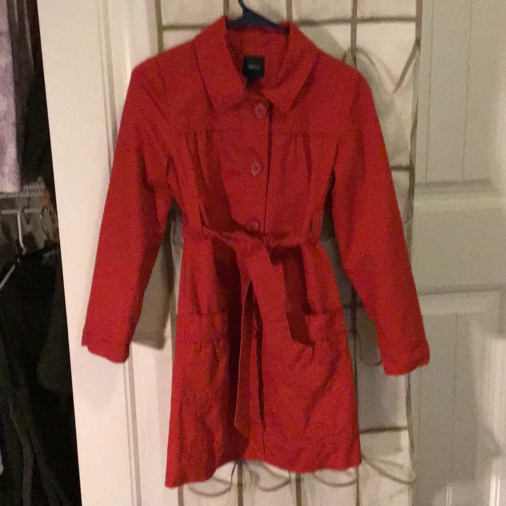 Gap great quality red trench coat!